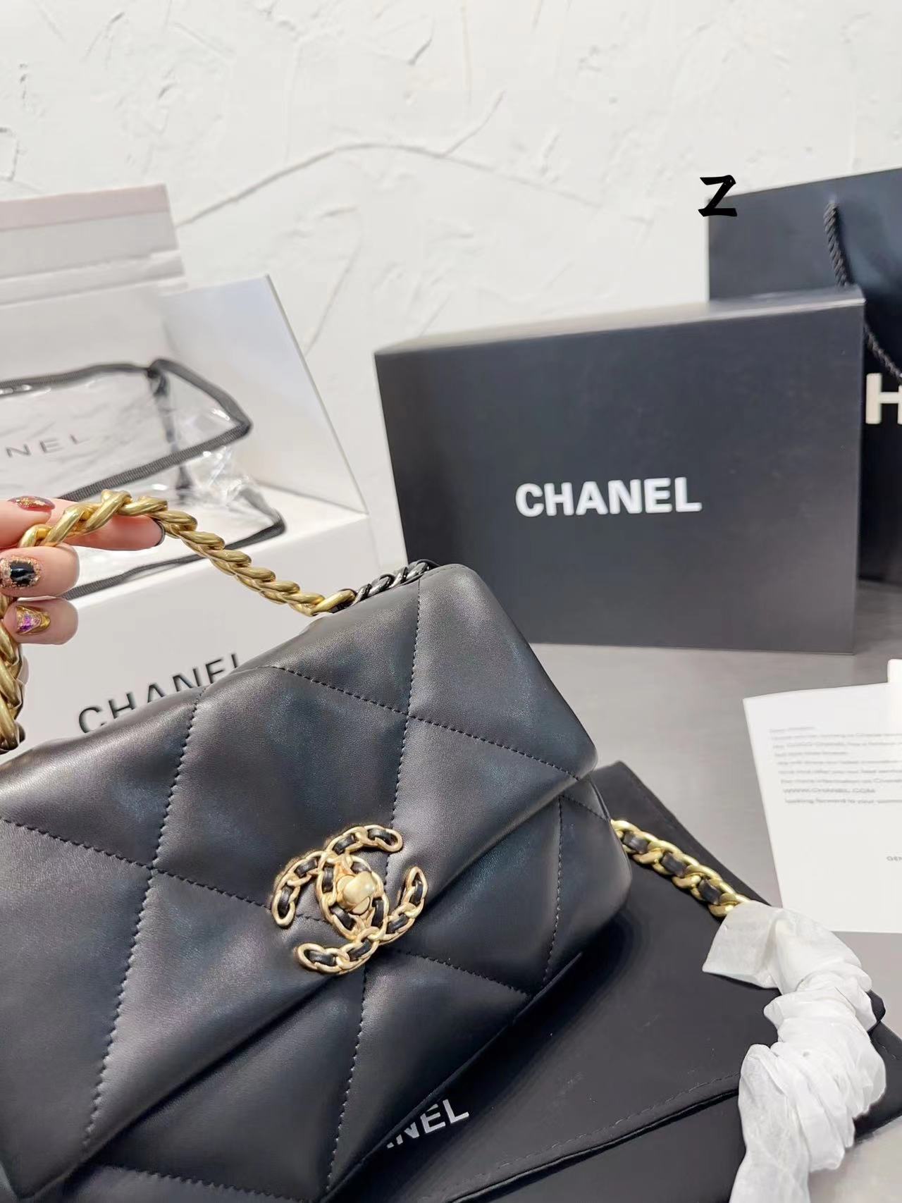 Replica Chanel 19 Hand 2Way Chain Shoulder Bag As1160 Lamb Leather Black Used Women - Image 2