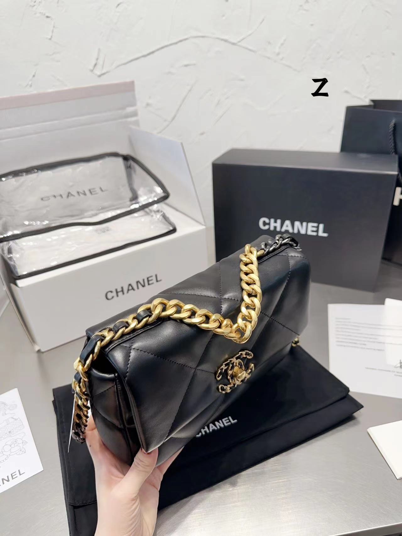 Replica Chanel 19 Hand 2Way Chain Shoulder Bag As1160 Lamb Leather Black Used Women - Image 9