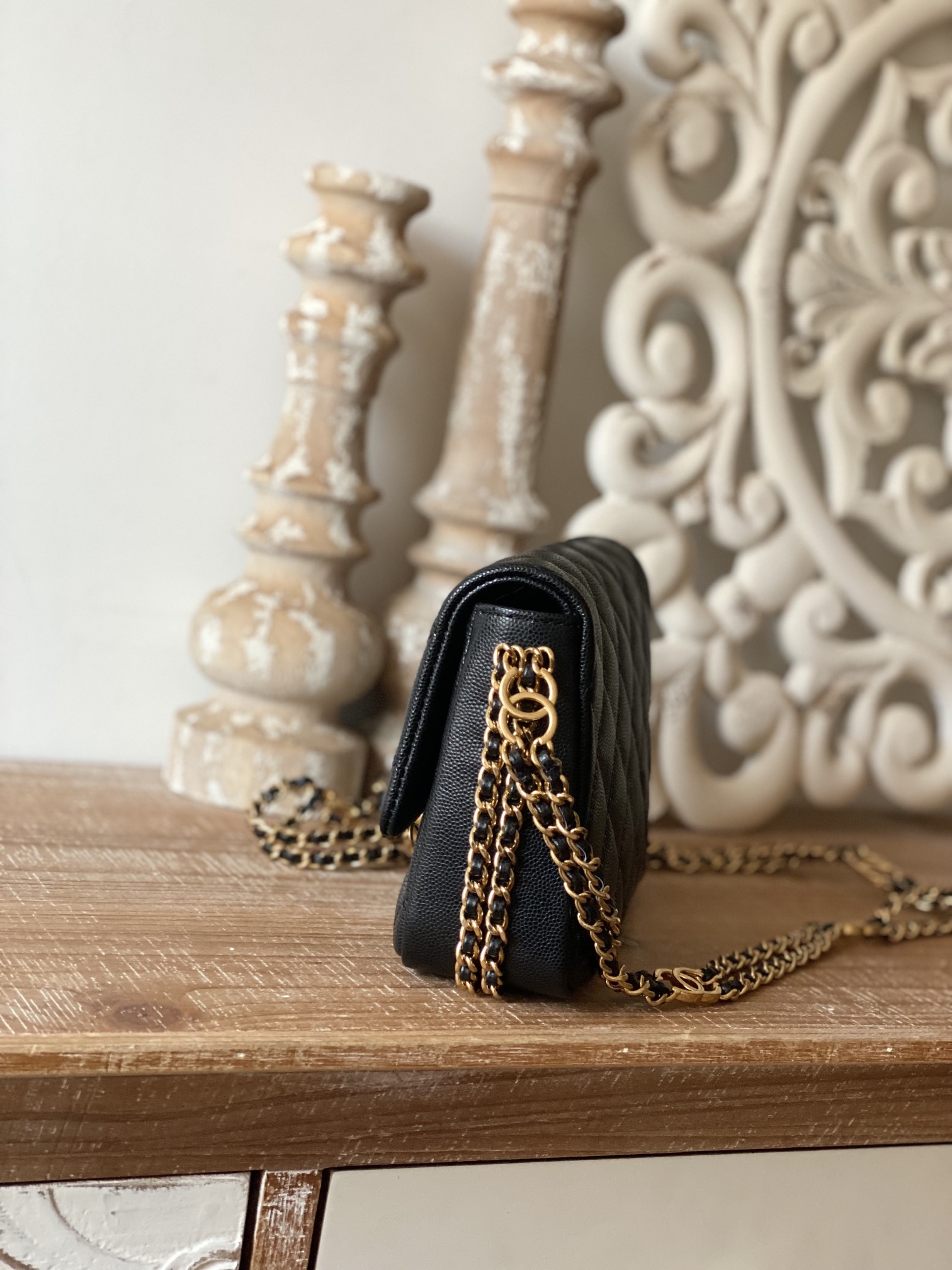Replica Chanel 1 As3757 - Image 9