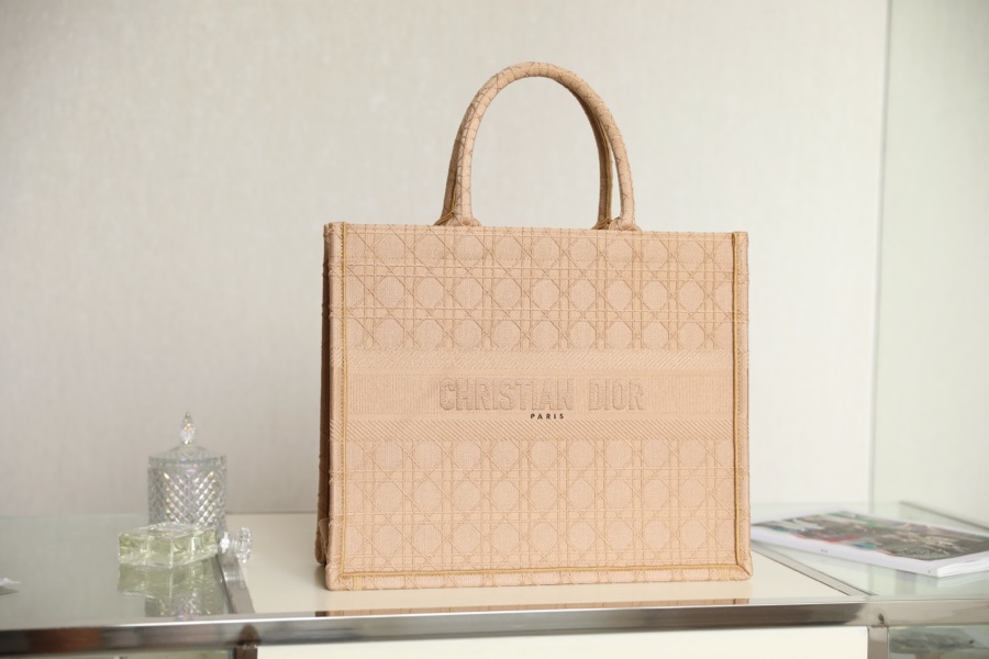 Replica Dior Book Tote Natural Cannage Raffia - Image 9