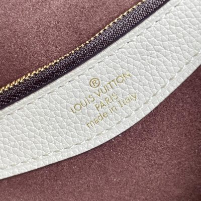 Alternative view of Replica Louis Vuitton Diane M46388