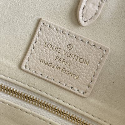 Alternative view of Replica Louis Vuitton Onthego Mm Tote Bag M21575