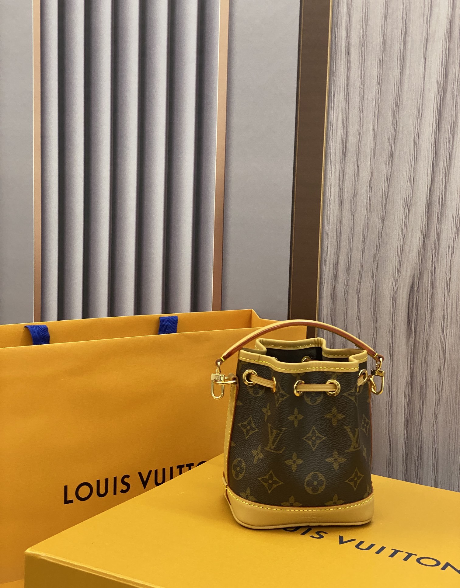 Replica Louis Vuitton Monogram Nano Noé M81266 - Image 8
