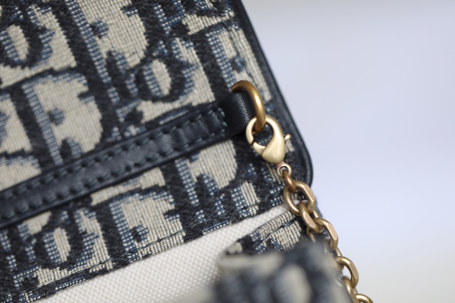 Replica DiorOblique Saddle Handbag S5698Ctzq_M928 - Image 4