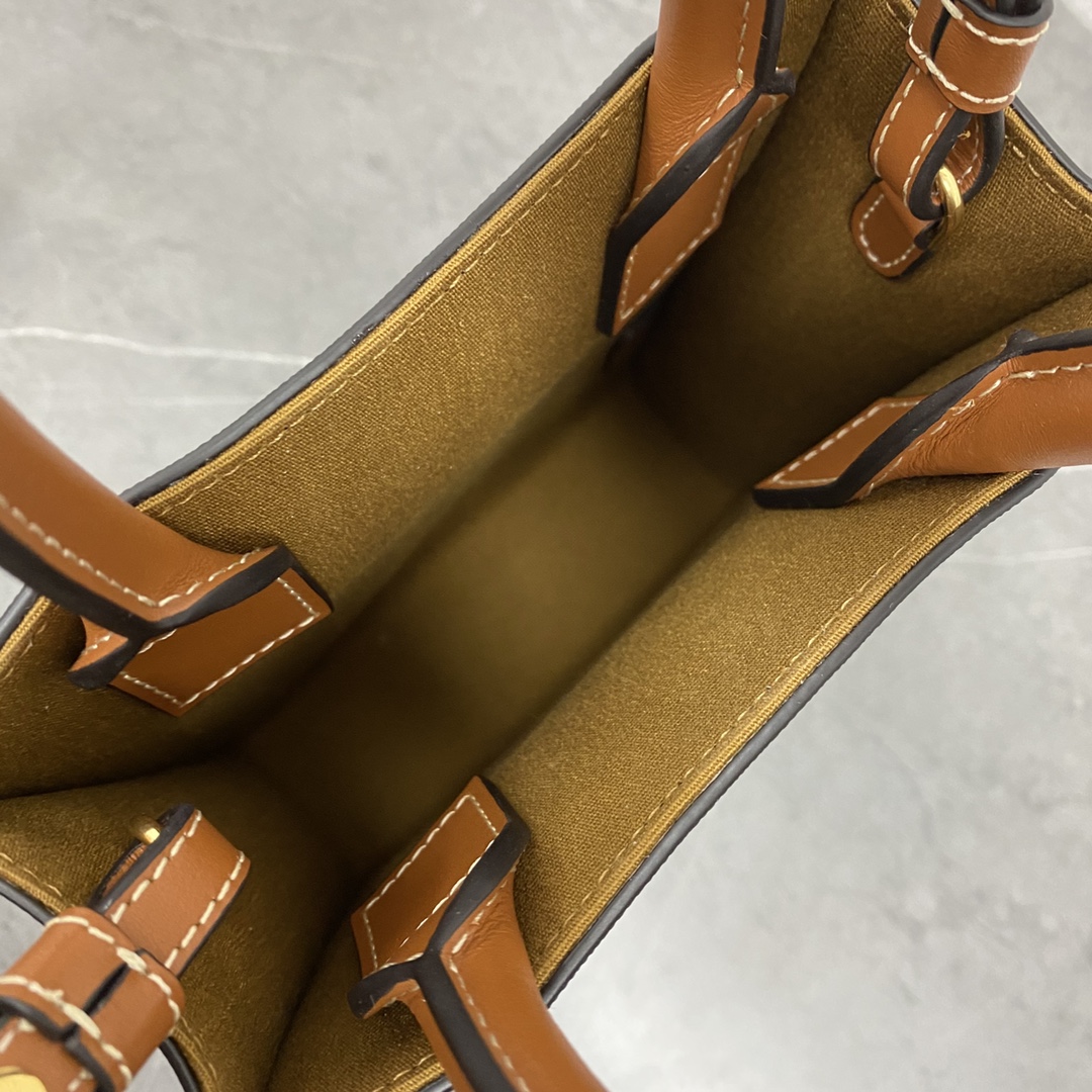 Replica Celine Triomphe Mini Tote Black 194372Bzk.04Lu - Image 3