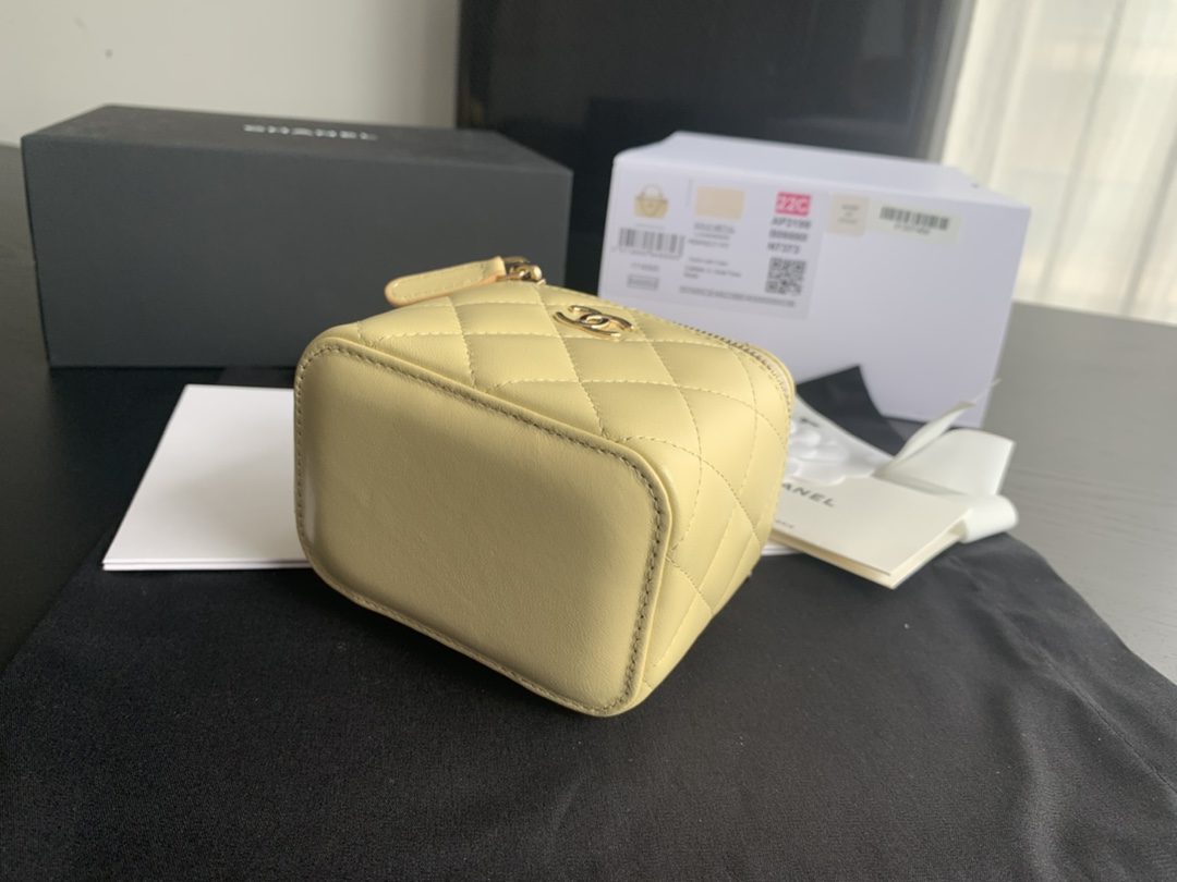 Replica Chanel 22 Yellow Ap2198 - Image 8