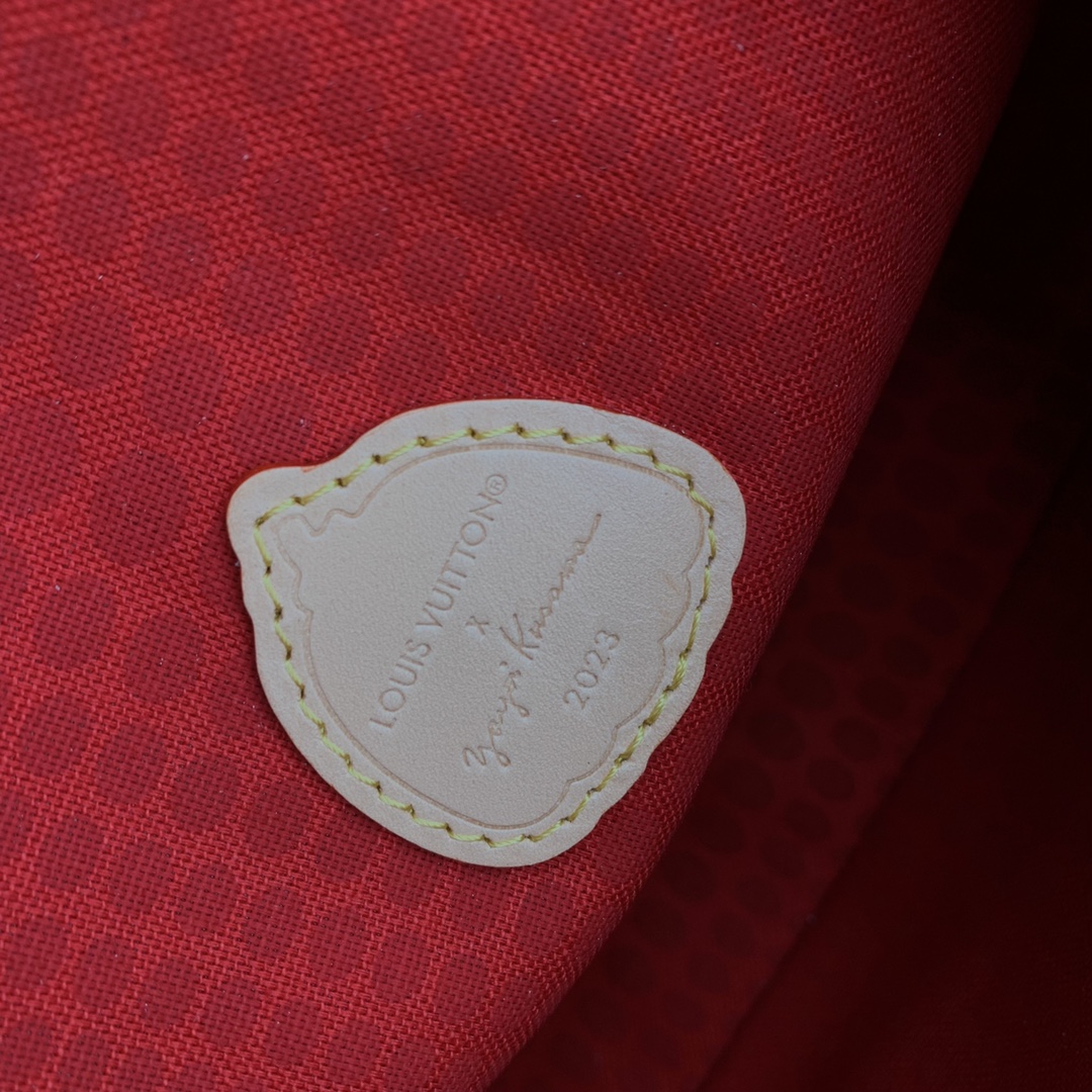 Replica Louis Vuitton Yk Pochette Metis M46384 - Image 4