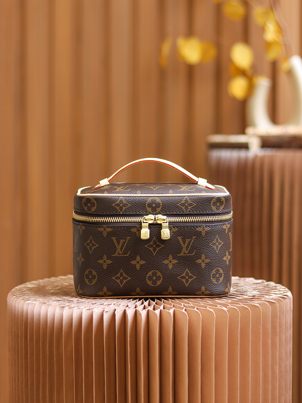 Replica Louis Vuitton Nice Mini Toiletry Pouch M44495