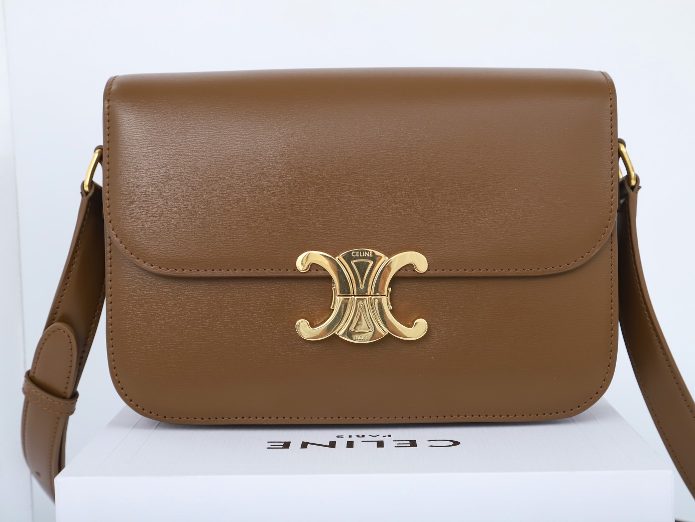 Replica Celine Classique Triomphe Bag - Image 2