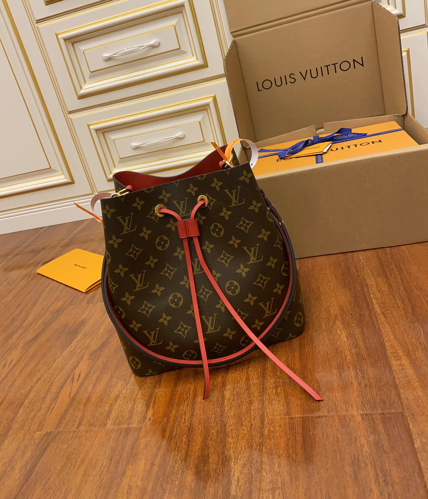 Replica Louis Vuitton Neonoe Mm M44021
