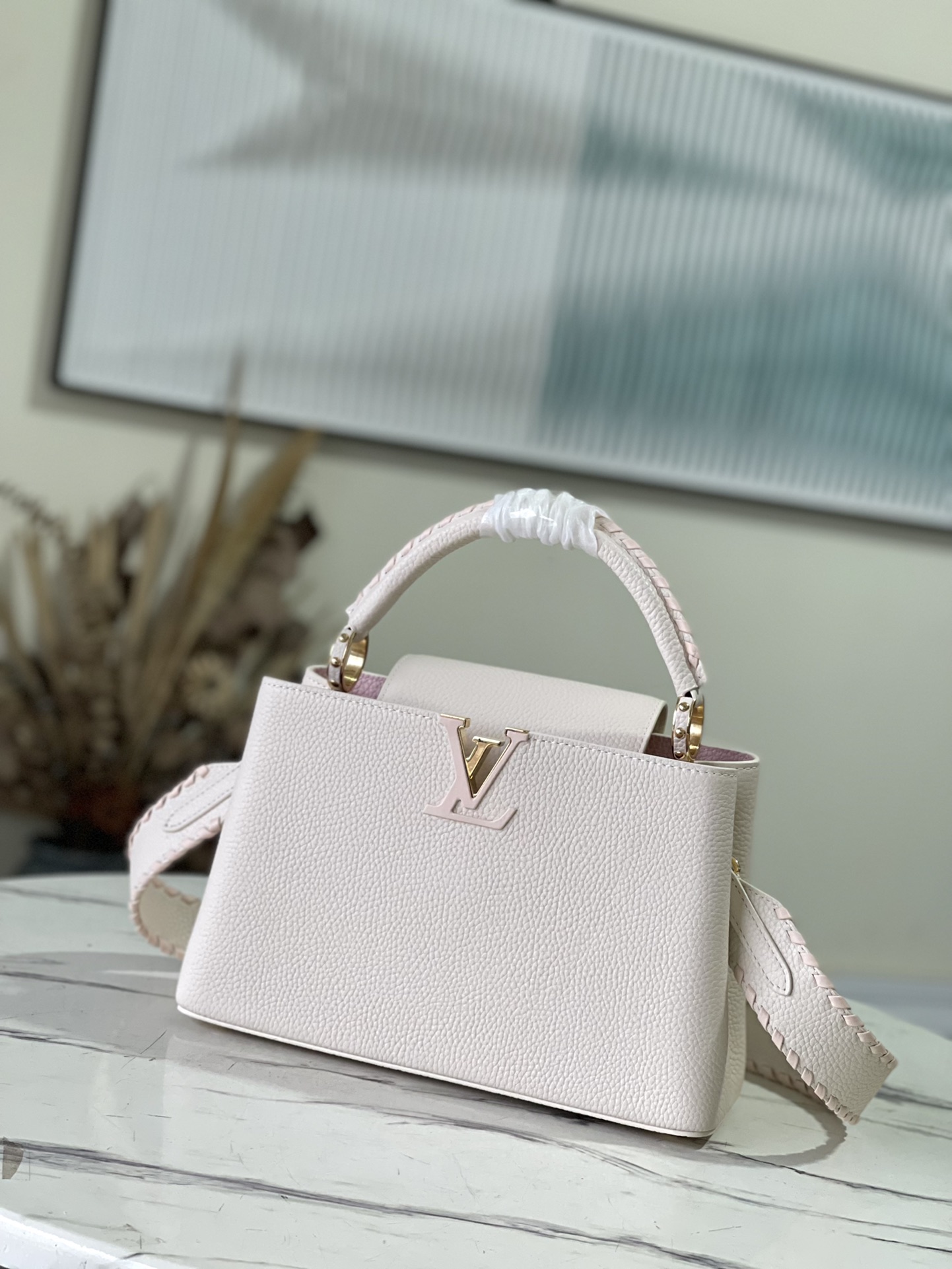 Replica Louis Vuitton Z Capucines Mm M21127