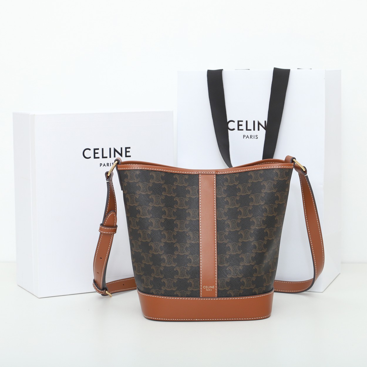 Replica Celine Medium Bucket In Triomphe - Image 8