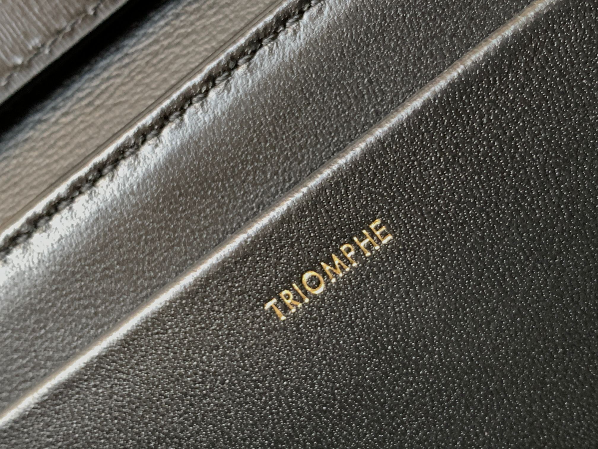 Replica Celine Trapeze Triomphe Bag In Shiny Calfskin Black - Image 9