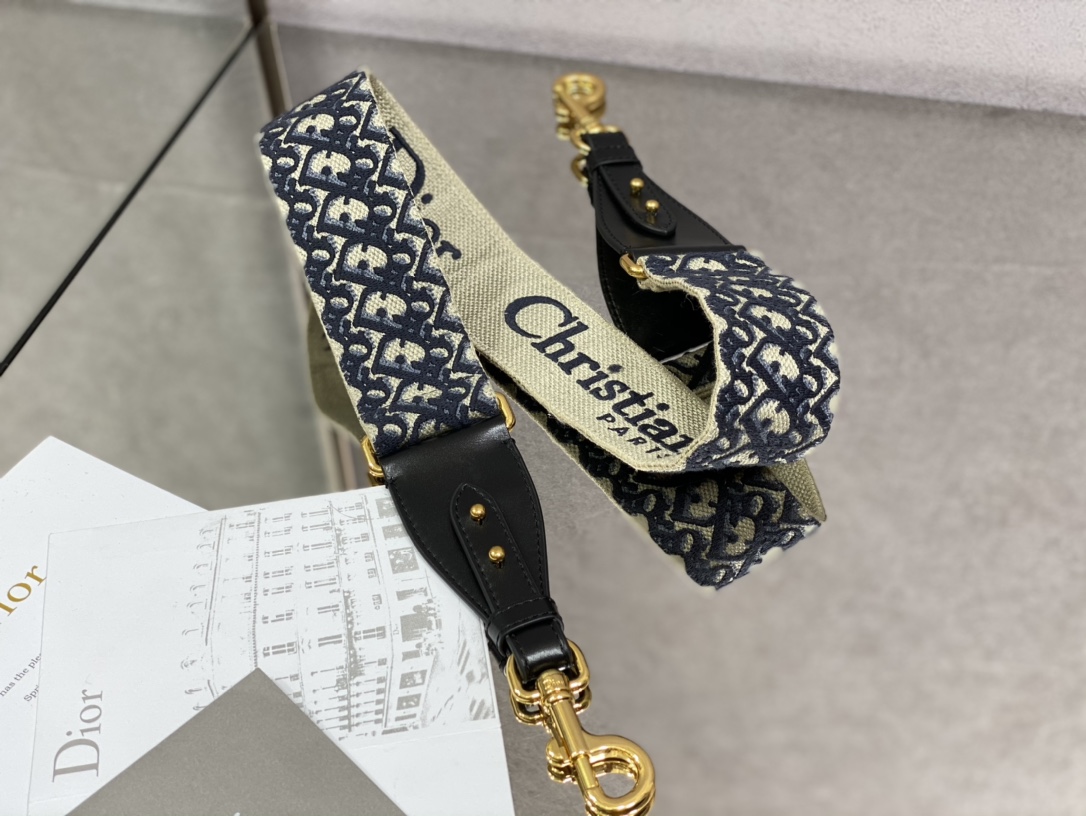 Replica Dior Large Bobby Bag Black Box Calfskin With Blue Dior Oblique Embroidered Strap M9320Ubby_M911 - Image 8