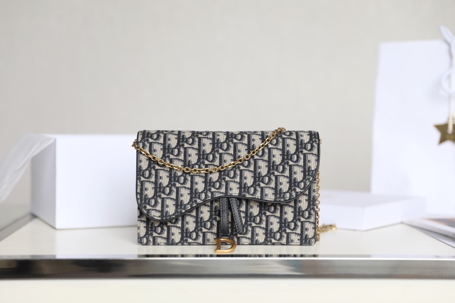 Replica DiorOblique Saddle Handbag S5698Ctzq_M928