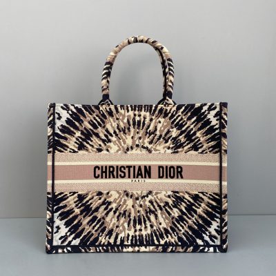 Replica Dior Book Tote Dior Rnave D'Infini Embroidery