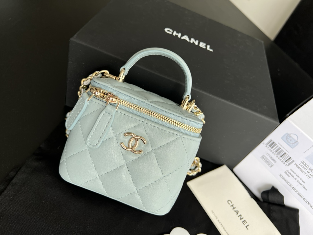 Replica Chanel 22 Cyanine Ap2198