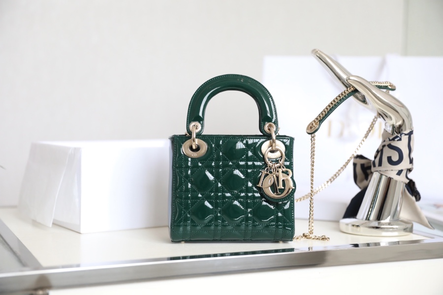 Replica Dior Mini Lady Dior Bag Emerald Green Patent Cannage Calfskin M0505Owcb_M81C