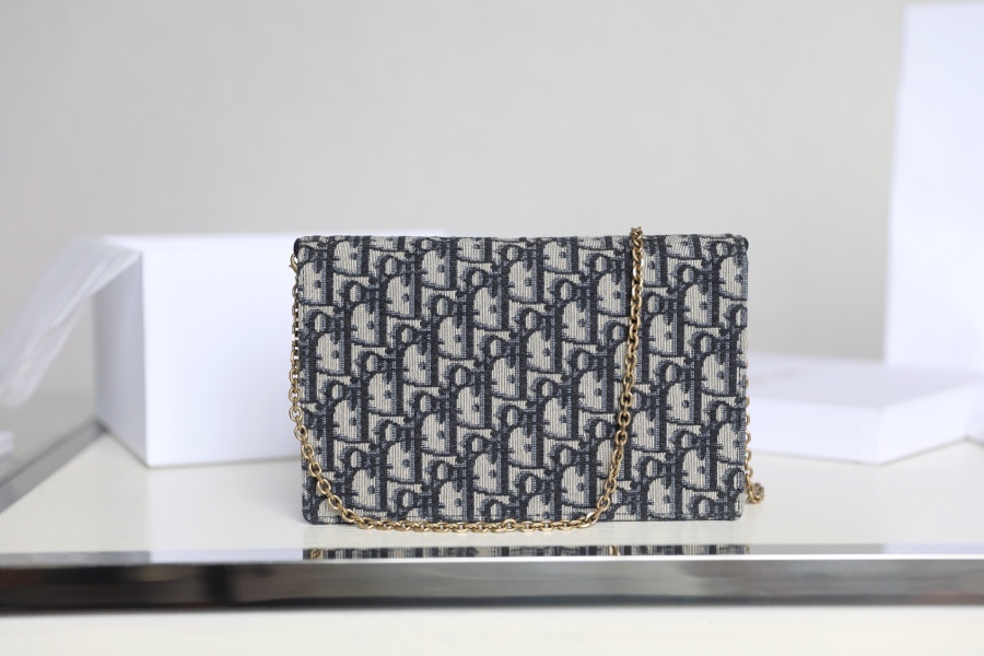 Replica DiorOblique Saddle Handbag S5698Ctzq_M928 - Image 3