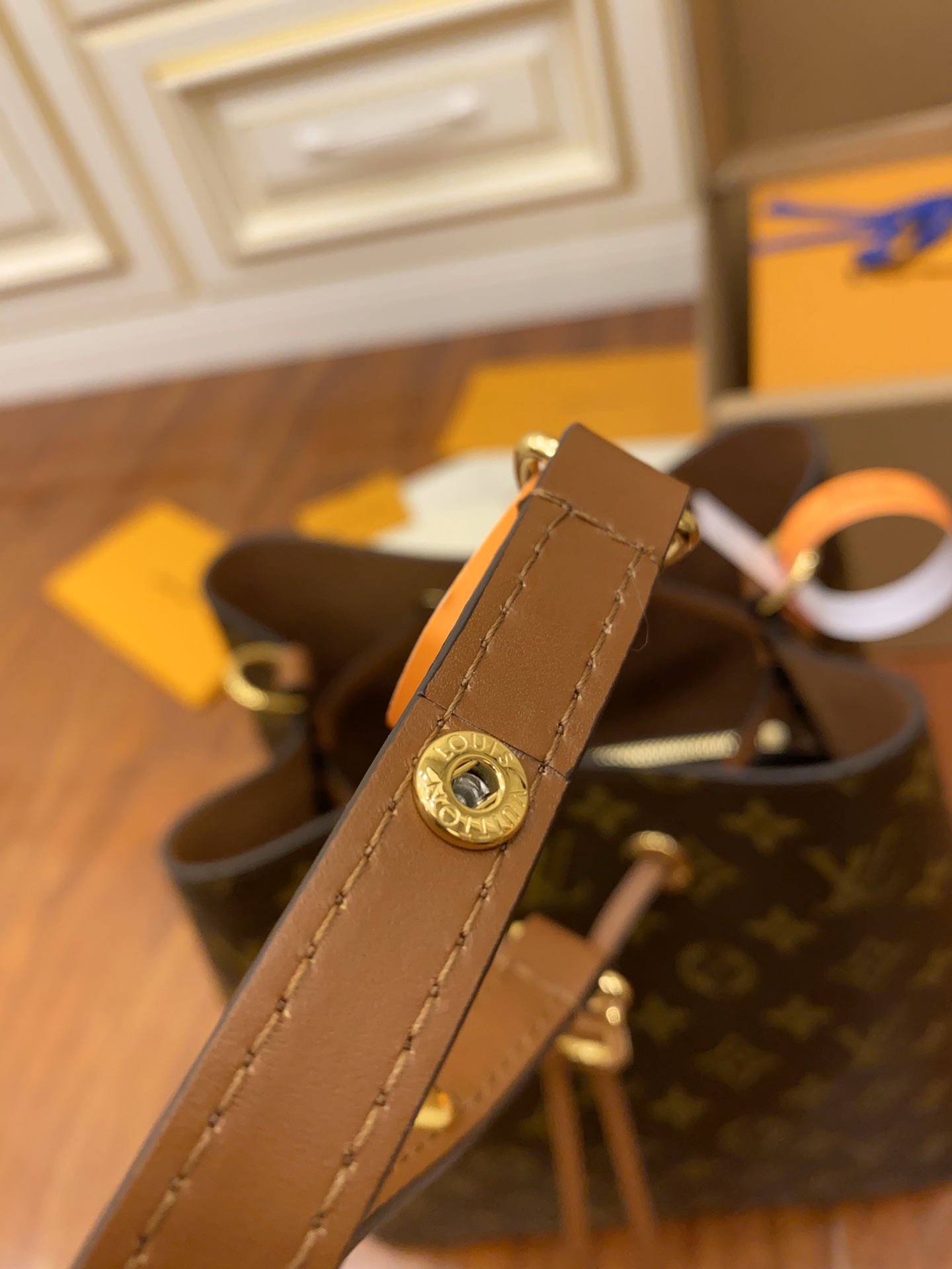 Replica Louis Vuitton Neonoe Mm M44887 - Image 6