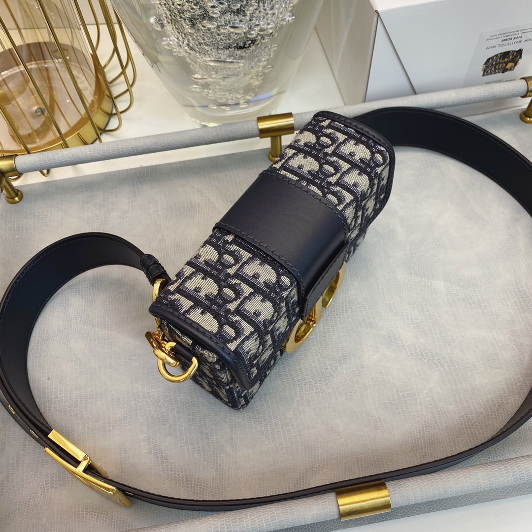 Replica Dior 30 Montaigne Box Bag M9204Utzq_M928 - Image 5