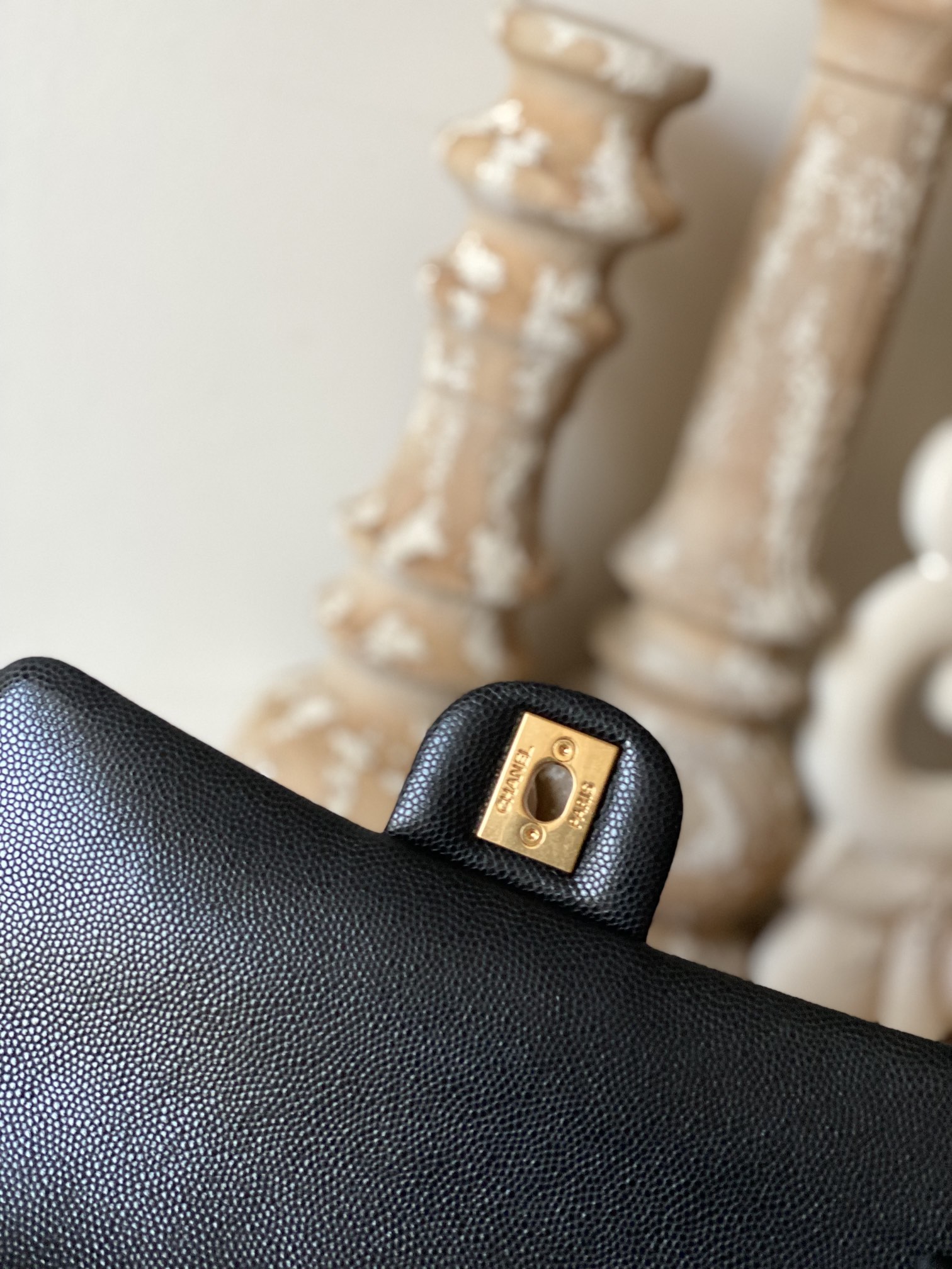 Replica Chanel 1 As3757 - Image 7