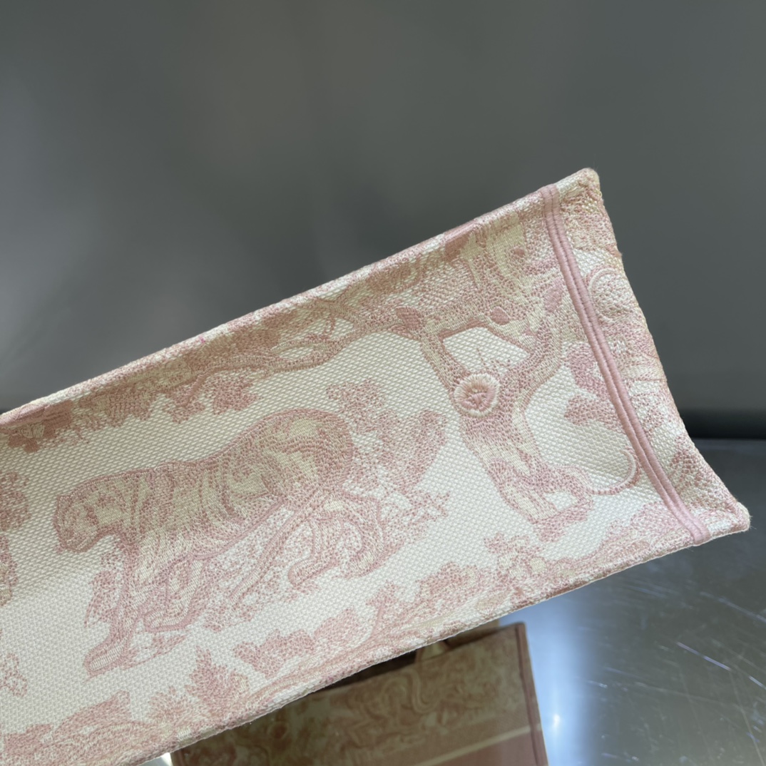 Replica Dior Book Tote Medium Pink Toile De Jouy Embroidery M1296Ztdt_M956 - Image 5