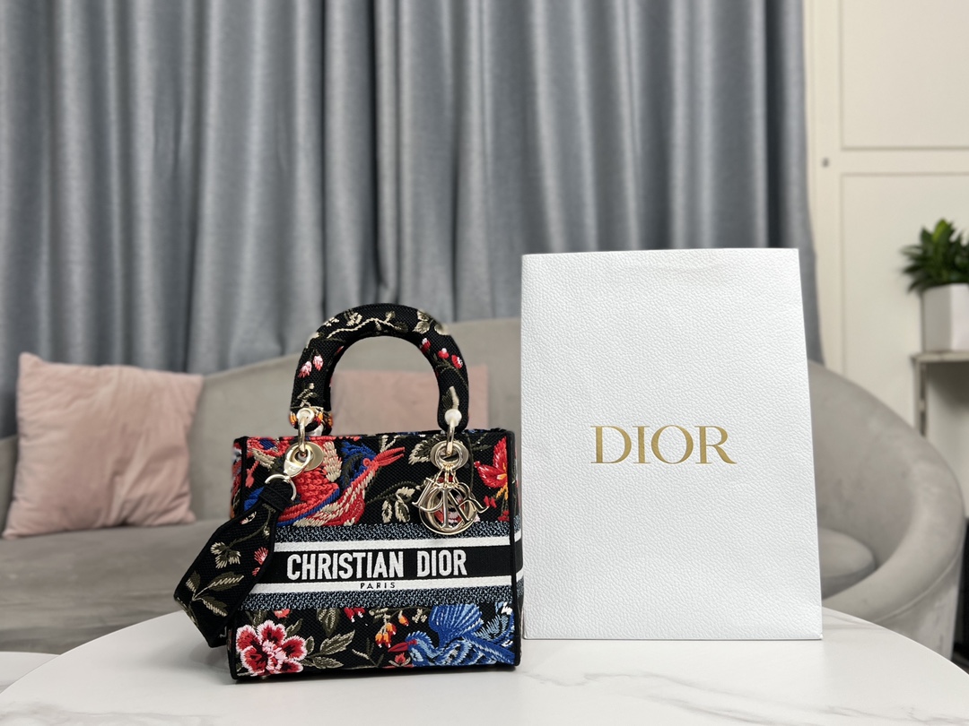 Replica Dior Small Lady D-Lite Bag Black Multicolor Dior Birds Embroidery M0565Oeao_M911 - Image 9