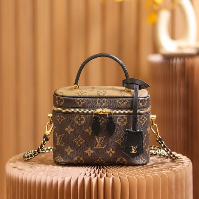 Replica Louis Vuitton Monogram Vanity Pm M45165