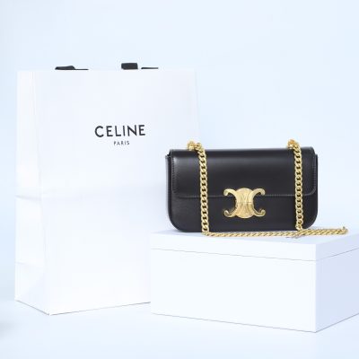 Replica Celine Chain Shoulder Bag Triomphe In Shiny Calfskin Gold