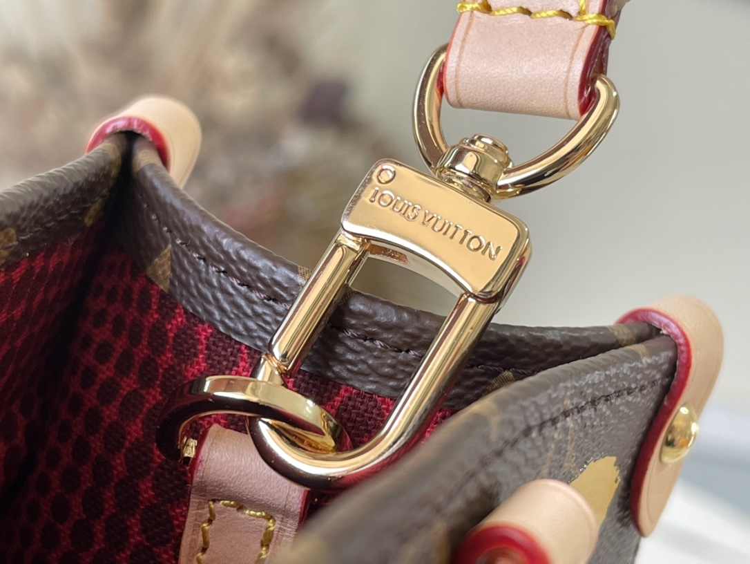 Replica Louis Vuitton Yk Onthego Pm M46380 - Image 4