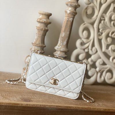 Replica Chanel Wallet On Chain White Ap1450