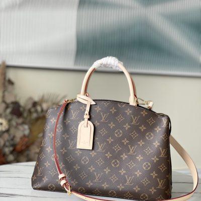 Replica Louis Vuitton Grand Palais M45898