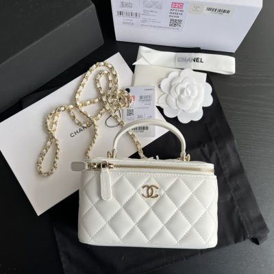 Replica Chanel 22 White Ap2199