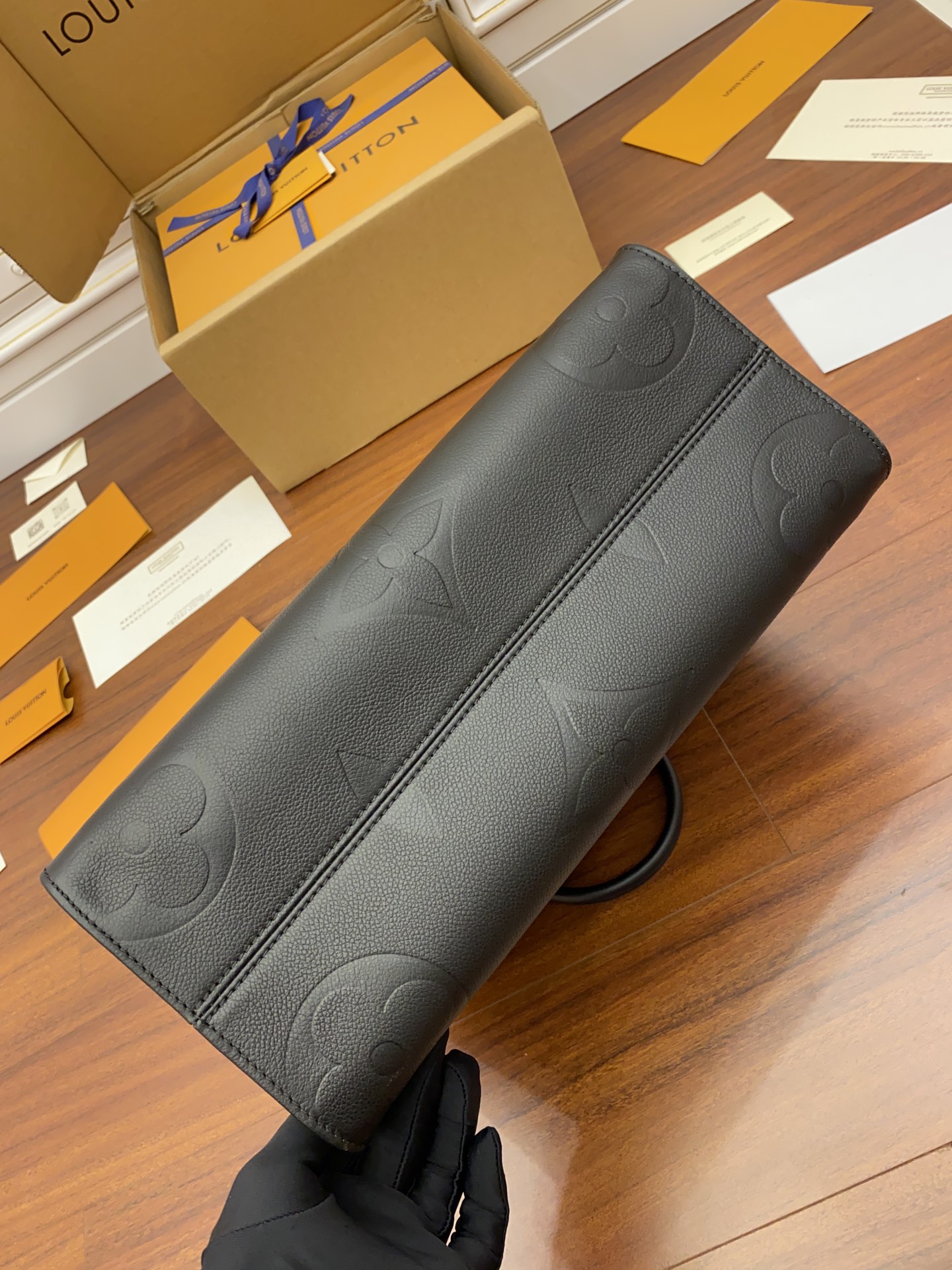 Replica Louis Vuitton Onthego Mm M45595 - Image 8