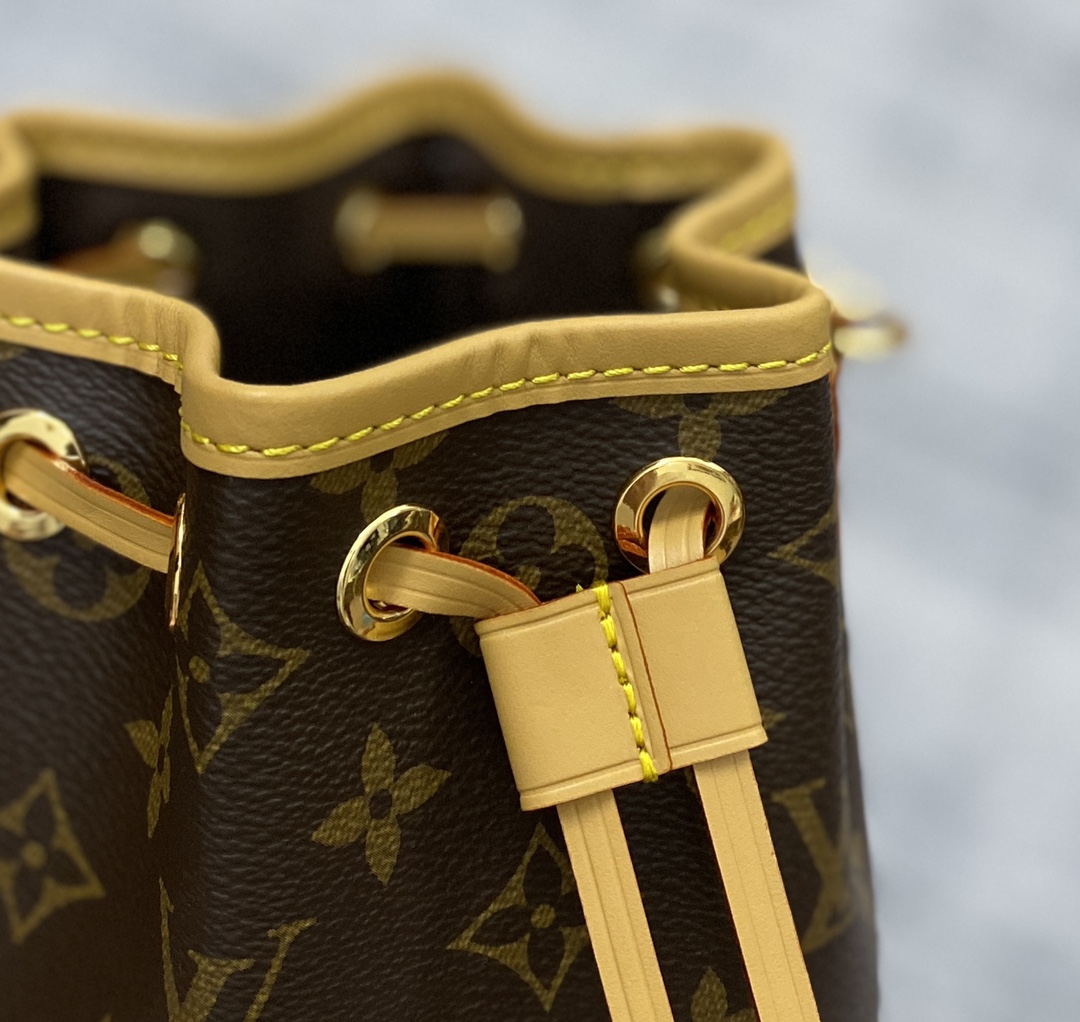Replica Louis Vuitton Monogram Nano Noé M81266 - Image 4