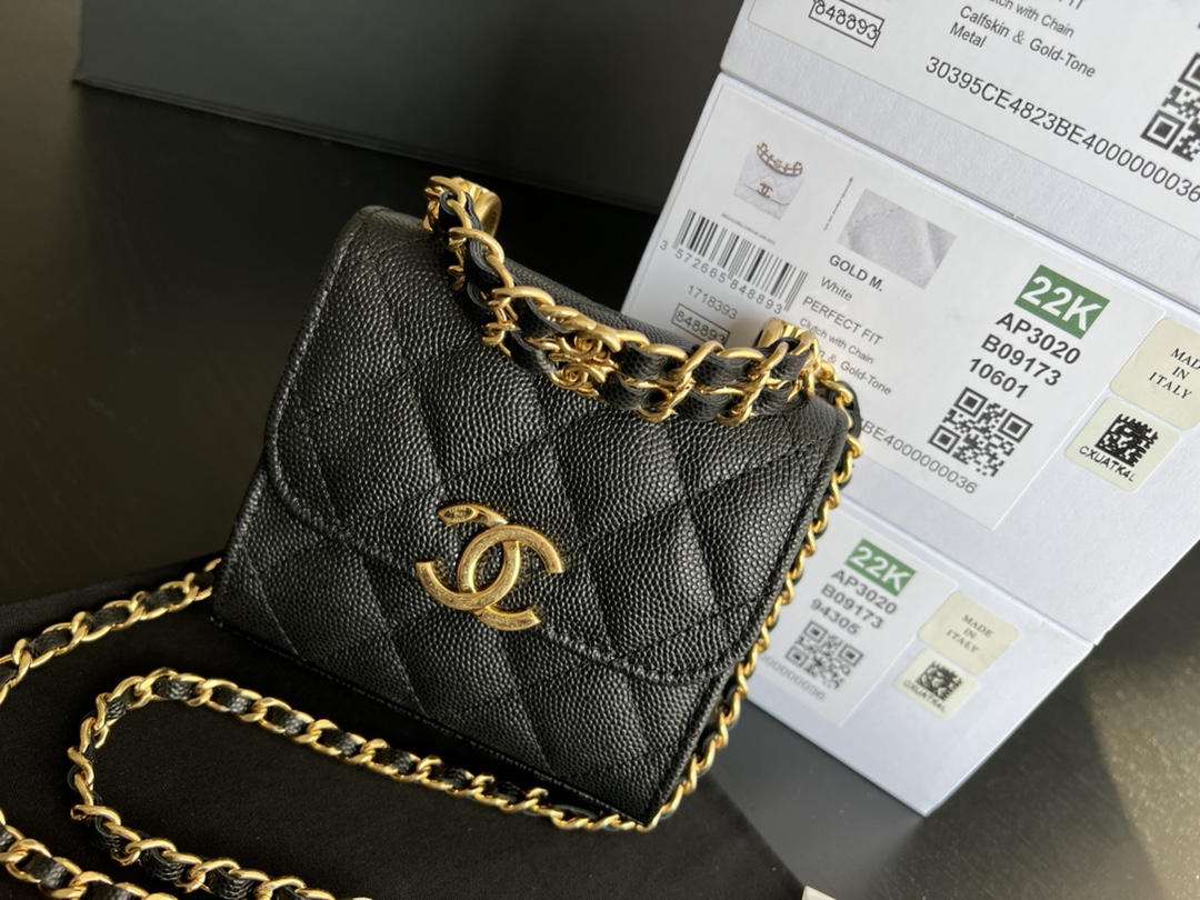 Replica Chanel Clutch With Chain - Image 9