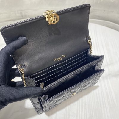 Alternative view of Replica Dior Lady Dior Chain Pouch S0937Onmj_M900