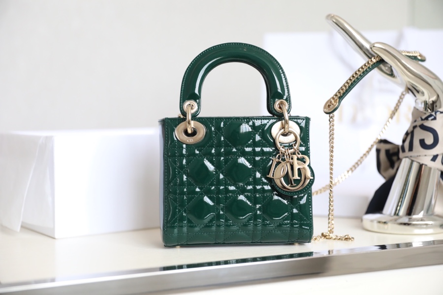 Replica Dior Mini Lady Dior Bag Emerald Green Patent Cannage Calfskin M0505Owcb_M81C - Image 8