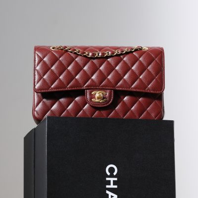 Alternative view of Replica Chanel Cf 25 Red