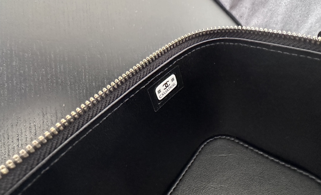 Replica Chanel Vanity Case Black Ap3204 - Image 2