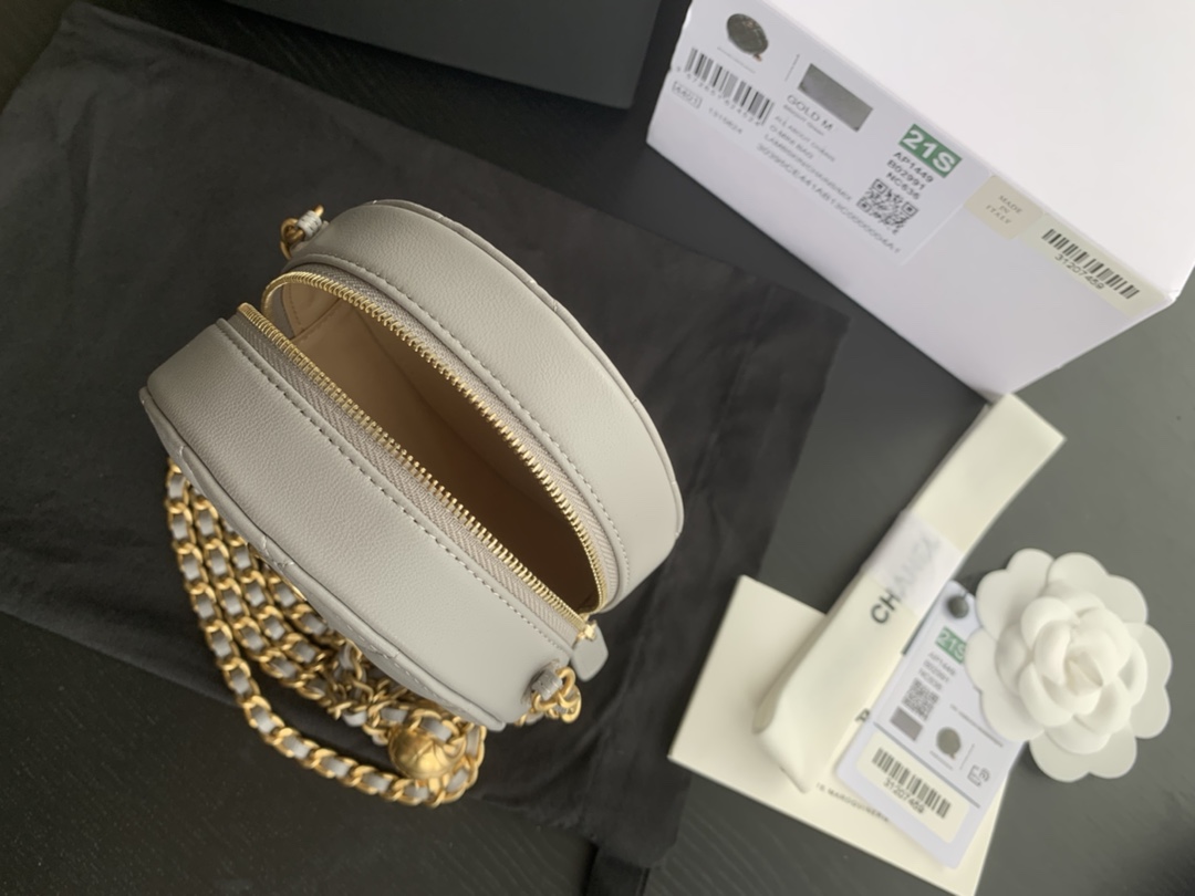 Replica Chanel OhanelGrey 1449 - Image 3