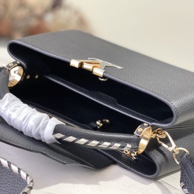Alternative view of Replica Louis Vuitton Z Capucines Mm M21121
