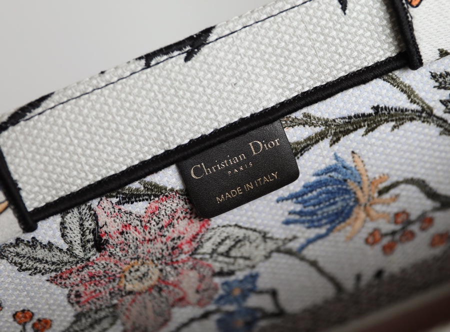 Replica Dior Book Tote White Multicolor Dior Petites Fleurs Embroidery - Image 5