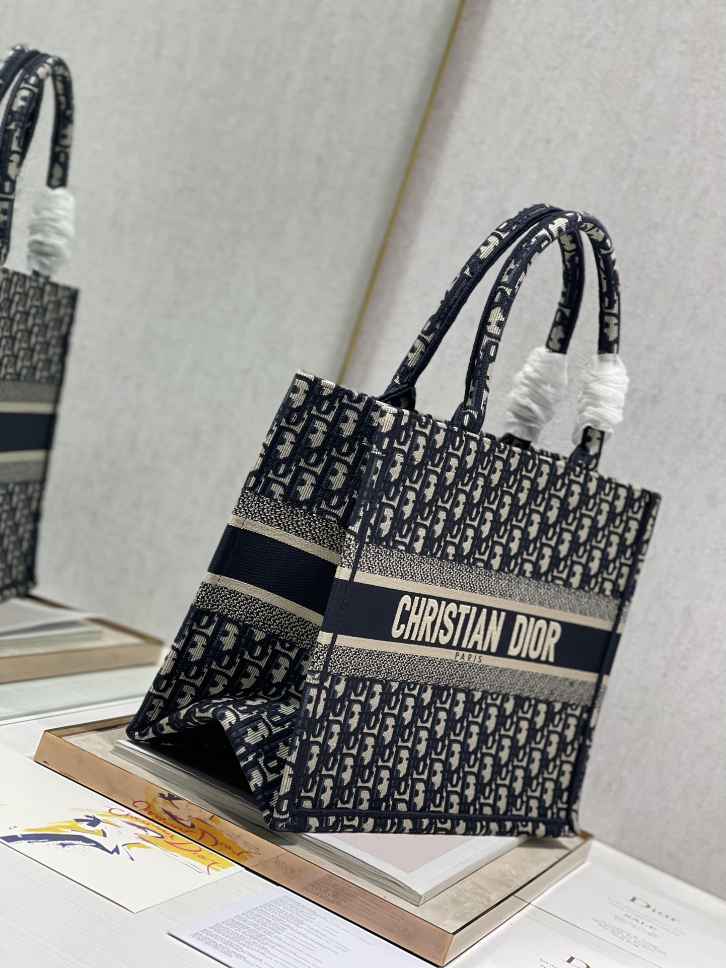 Replica Dior Book Tote Medium Dior Book Tote M1286Zriw_M928 - Image 7