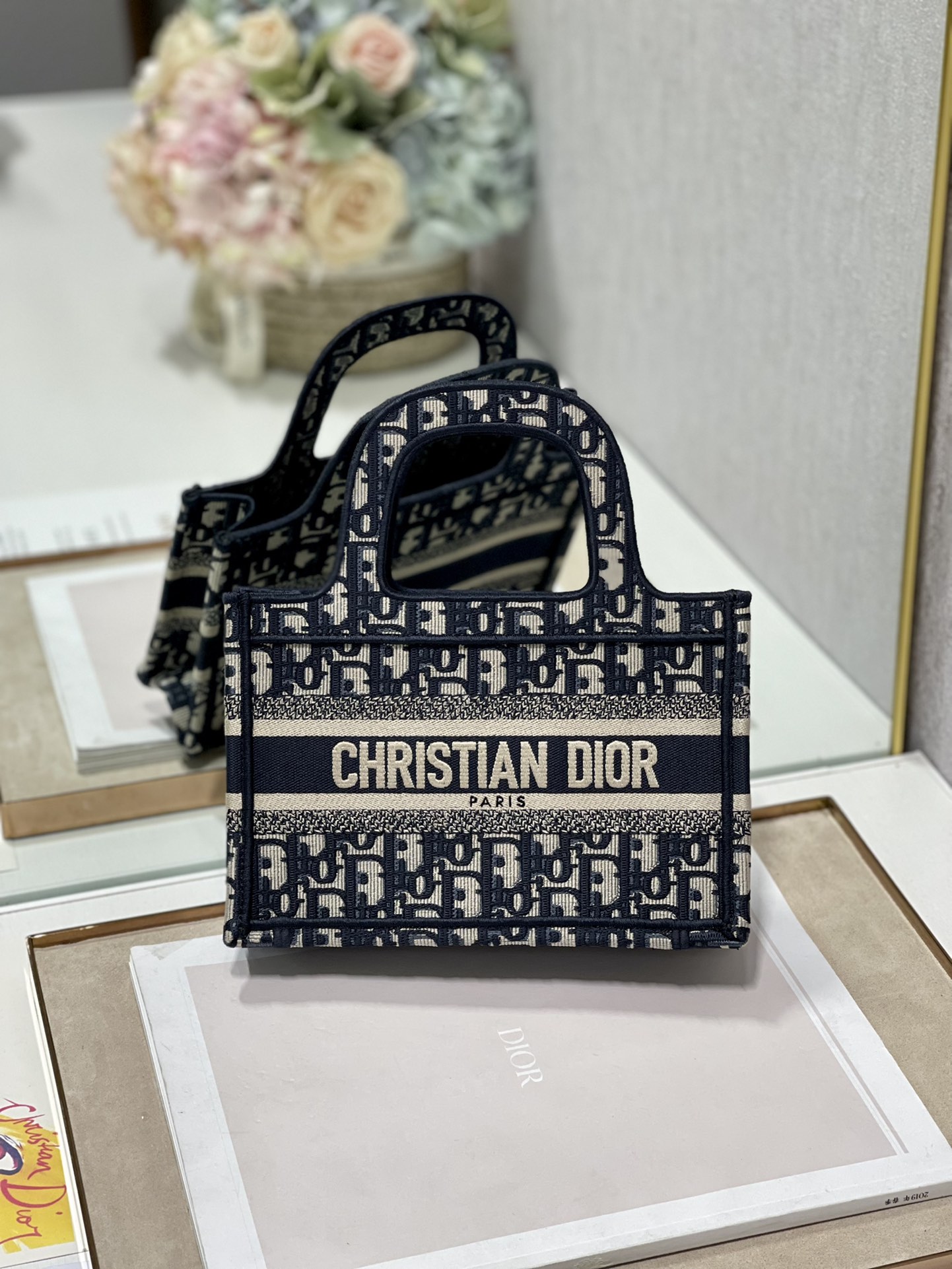 Replica Dior Book Tote Mini Dior Book Tote S5475Zriw_M928 - Image 9