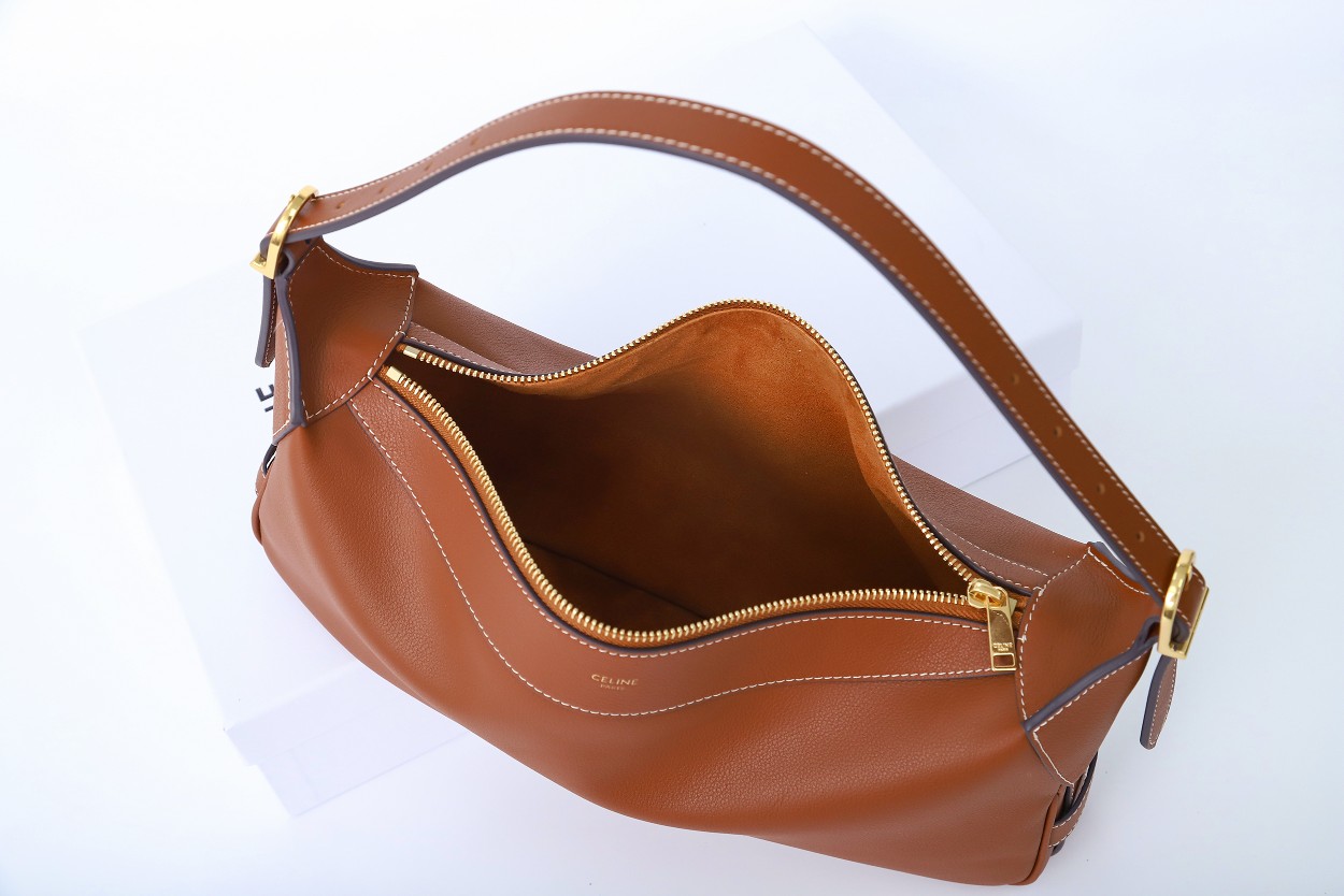 Replica Celine Medium Romy 197443Dpj.04Lu - Image 7