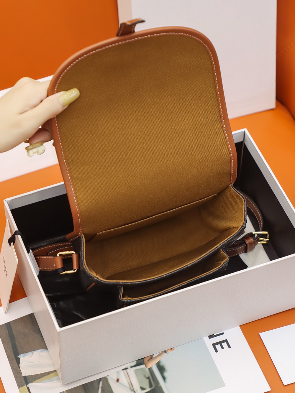 Replica Celine Medium Folco Bag In Triomphe Canvas And Calfskin - Image 5