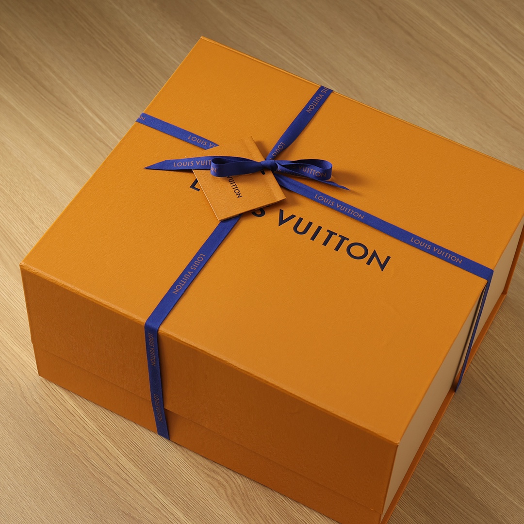 Replica Louis Vuitton 1:1 Gift Box With Dust Bags And Original Box - Image 4