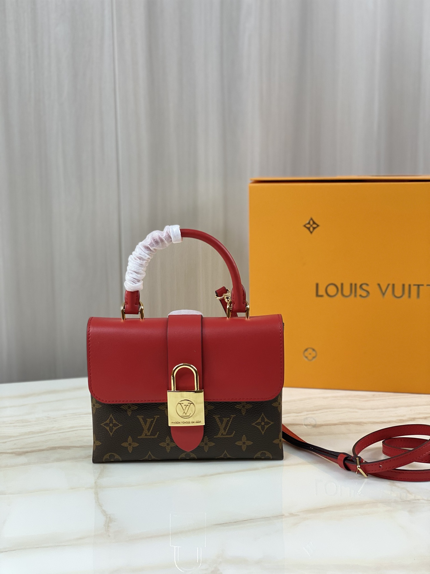 Replica Louis Vuitton Locky Bb M44322